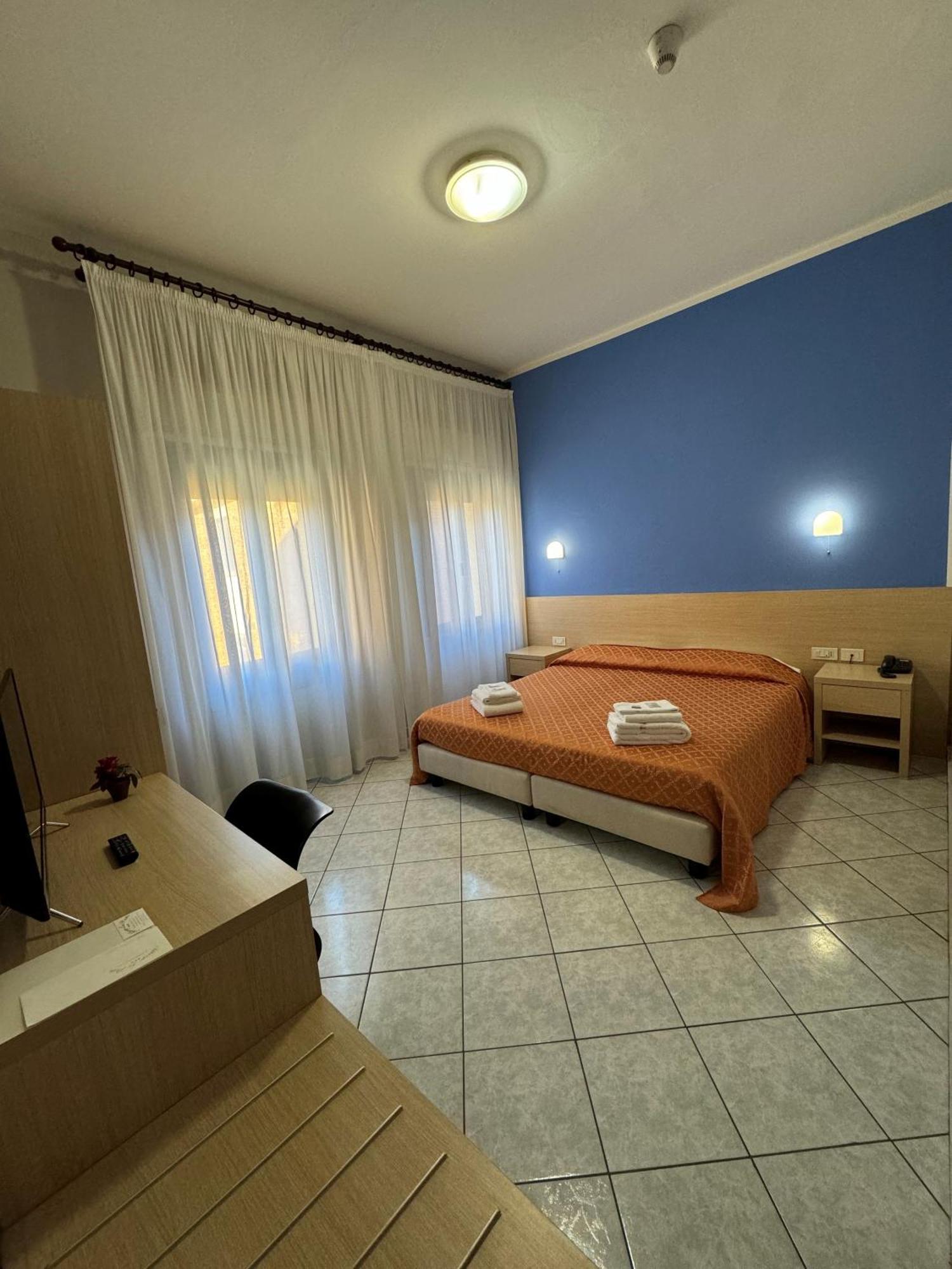 Albergo La Posta Arezzo Badia Al Pino Exterior foto